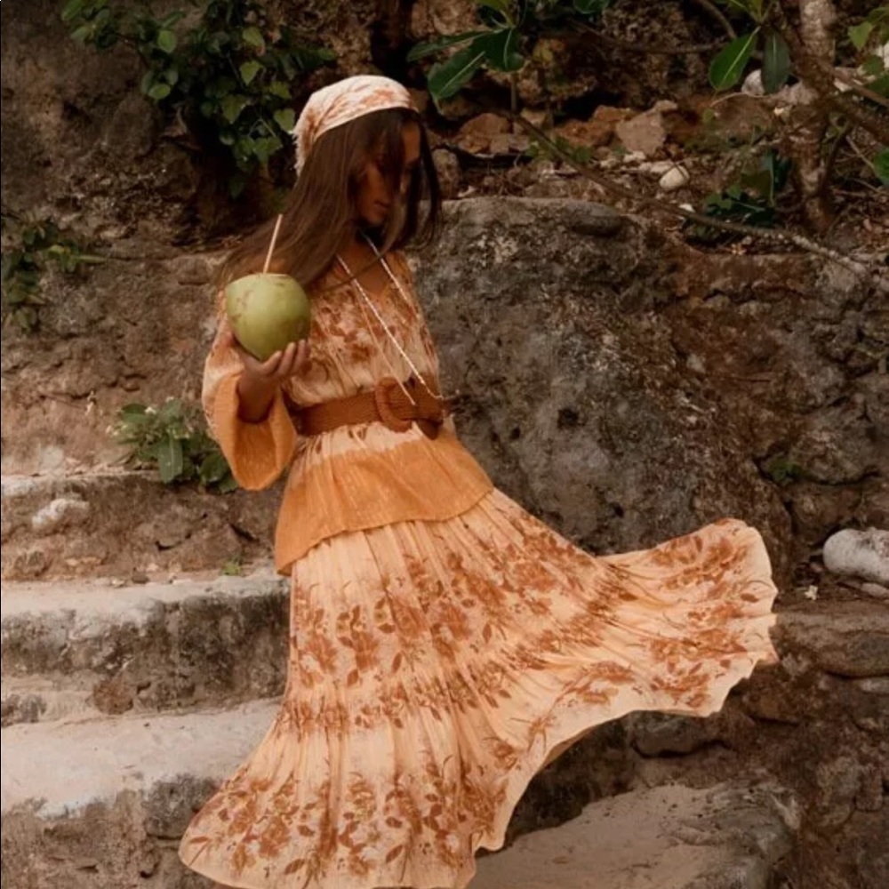 Spell and Gypsy coco lei skirt NWT 🌟🌟 - Picture 3 of 8